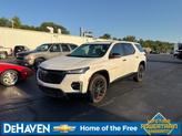 Photo of 2023 Iridescent Pearl Tricoat Chevrolet Traverse