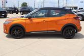 Thumbnail of 2024 Orange Metallic Nissan Kicks