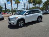 Thumbnail of 2016 White Toyota Highlander