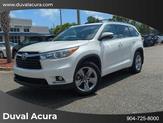 Photo of 2016 White Toyota Highlander