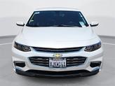 Thumbnail of 2018 Iridescent Pearl Tricoat Chevrolet Malibu