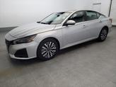 Thumbnail of 2023 Brilliant Silver Metallic Nissan Altima