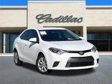 Photo of 2015 Super White Toyota Corolla