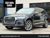 Photo of 2017 Black Audi Q7