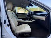Thumbnail of 2017 Eminent White Pearl Lexus ES 350