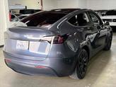 Thumbnail of 2021 Midnight Silver Metallic Tesla Model Y