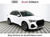 Photo of 2025 Arkona White Audi Q3