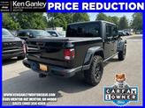 Thumbnail of 2022 Black Clearcoat Jeep Gladiator