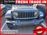 Thumbnail of 2024 Anvil Clearcoat Jeep Gladiator