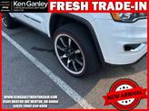 Thumbnail of 2019 Bright White Clearcoat Jeep Grand Cherokee