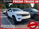 Photo of 2019 Bright White Clearcoat Jeep Grand Cherokee