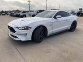 Thumbnail of 2022 Oxford White Ford Mustang