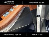 Thumbnail of 2022 Mineral White Metallic BMW X7