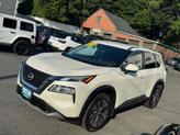 Thumbnail of 2023 White Nissan Rogue