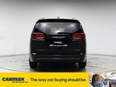 Thumbnail of 2019 Black Chrysler Pacifica