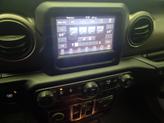 Thumbnail of 2020 White Jeep Gladiator