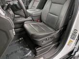 Thumbnail of 2023 White GMC Yukon