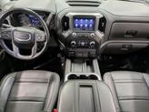 Thumbnail of 2022 Onyx Black GMC Sierra 2500