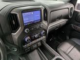 Thumbnail of 2022 Onyx Black GMC Sierra 2500