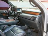 Thumbnail of 2022 White Metallic Lincoln Navigator