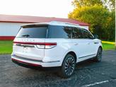 Thumbnail of 2022 White Metallic Lincoln Navigator