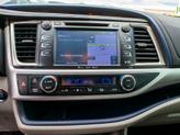 Thumbnail of 2016 Silver Sky Metallic Toyota Highlander