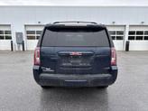 Thumbnail of 2018 Dark Sapphire Blue Metallic GMC Yukon