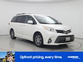 Photo of 2019 White Toyota Sienna