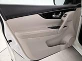Thumbnail of 2017 Pearl Nissan Rogue Sport