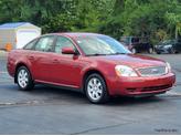 Thumbnail of 2007 Red Fire Clearcoat Metallic Ford Five Hundred