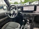 Thumbnail of 2025 Granite Crystal Metallic Clearcoat Jeep Wrangler