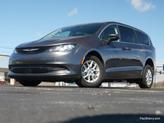 Thumbnail of 2022 Granite Crystal Metallic Clearcoat Chrysler Voyager