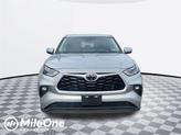 Photo of 2024 Celestial Silver Toyota Highlander