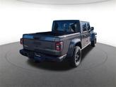 Thumbnail of 2025 Granite Crystal Clearcoat Metallic Jeep Gladiator