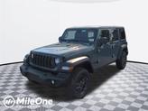 Photo of 2025 Anvil Clearcoat Jeep Wrangler