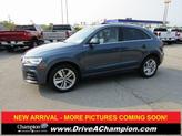 Photo of 2016 Blue Audi Q3
