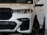 Thumbnail of 2022 Mineral White Metallic BMW X7