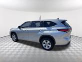 Thumbnail of 2023 Celestial Silver Metallic Toyota Highlander