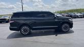 Thumbnail of 2022 MANHANTTAN GREEN MET PREM Lincoln Navigator