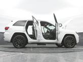 Thumbnail of 2020 Bright White Clearcoat Jeep Grand Cherokee