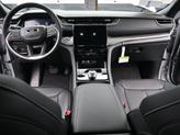 Thumbnail of 2025 Silver Zynith Jeep Grand Cherokee