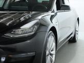 Thumbnail of 2018 Obsidian Black Metallic Tesla Model 3