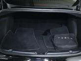 Thumbnail of 2018 Obsidian Black Metallic Tesla Model 3