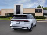 Thumbnail of 2024 White Platinum Metallic Tri-Coat Lincoln Nautilus