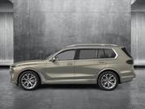 Thumbnail of 2026 Manhattan Green Metallic BMW X7