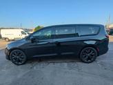 Thumbnail of 2020 Brilliant Black Crystal Pearlcoat Chrysler Pacifica