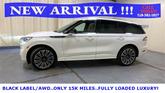 Thumbnail of 2024 Pristine White Metallic Tri-Coat Lincoln Aviator