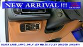 Thumbnail of 2024 Pristine White Metallic Tri-Coat Lincoln Aviator