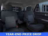 Thumbnail of 2022 Iconic Silver Metallic Ford Explorer