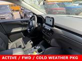 Thumbnail of 2025 Oxford White Ford Escape